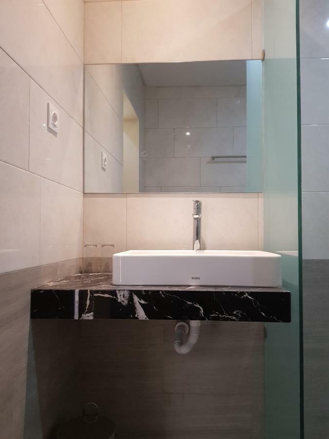 Praba Guesthouse Kuta  Luaran gambar
