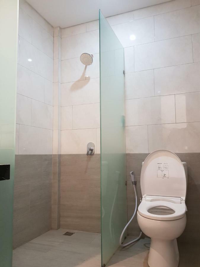 Praba Guesthouse Kuta  Luaran gambar