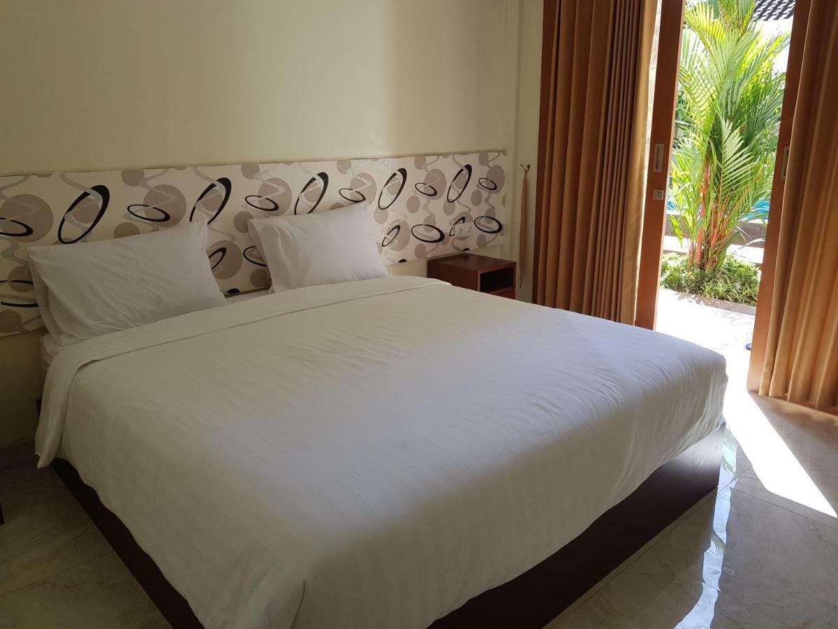 Praba Guesthouse Kuta  Luaran gambar